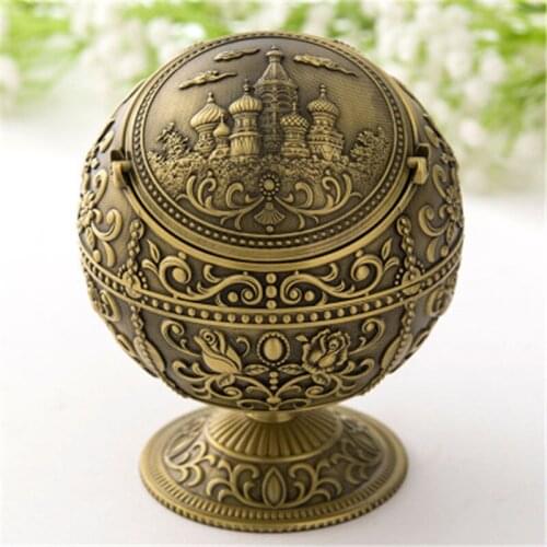 European Globe Retro Home Ashtray Trend Spherical Metal Lid Multi-functional Office Living Room Decoration Smoking Accessories
