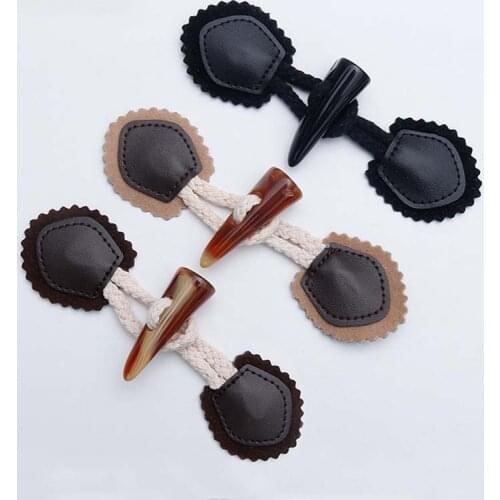 2Pcs/Set Horn Toggle Shape Buttons Vintage Wood Leather Buttons For DIY Handmake Coats Clothes Sewing Accessories Supplies