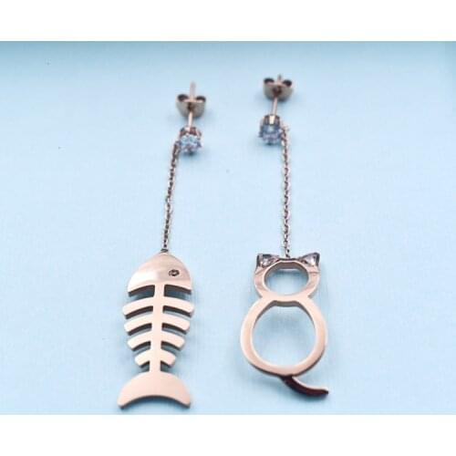 2021 SALE New Europe Titanium steel earring Crystal from Austrian fashion creative Earrings The cute cat eats fish with zircon