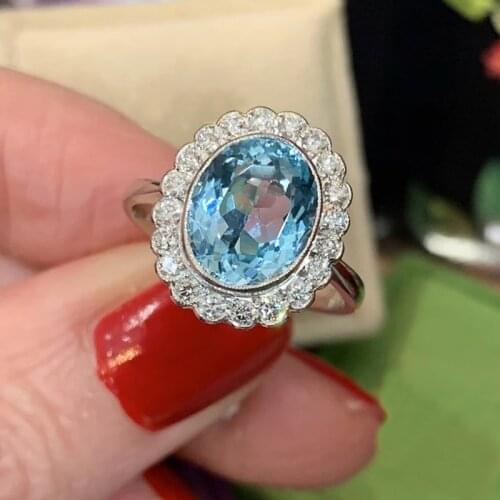 Huitan Bling Bling Womens Rings with Big Blue Cubic Zirconia Wedding Anniversary Gift for Female Luxury Party Jewelry Wholesale