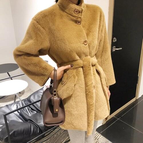 2020 Autumn and Winter Thick Ladies Fur Jackets Faux Rabbit Fur Waist Belt Fashion Jacket Womens Warm Jacket