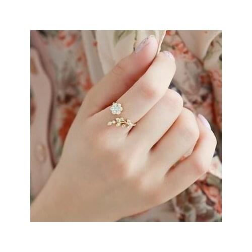 Fashion Net Red Tree Leaf Silver Plated Ring Luxury CZ White Crystal Women Opening Ring Charm Women Wedding Engagement Jewelry