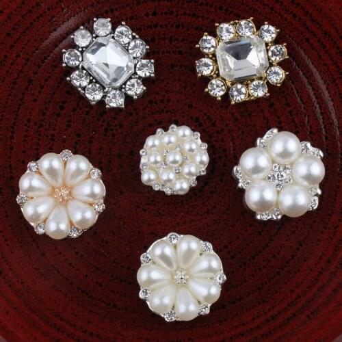 30PCS Vintage round/flower Rhinestone Buttons Bling Crystal Flatback Flower Centre Pearl Buttons for Wedding Embellishment