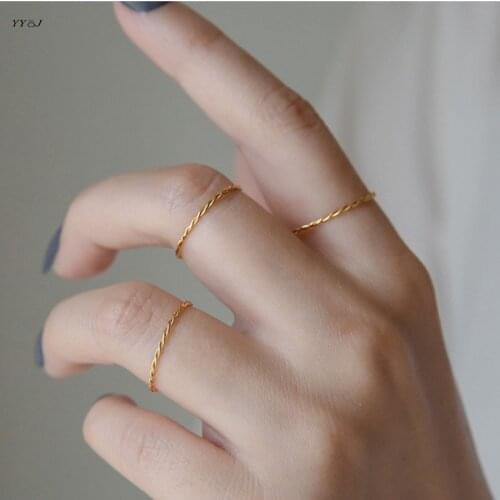 Super thin twist rings for women 2021 stainless steel gold stackable midi rings minimalist ring size 5 dainty jewelry wholesale