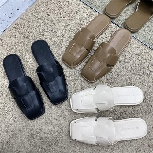 Casual Street Loafers Women Woven Flat Sandals 2021 Summer New Fashion Baotou Half Slippers Female Outer Wear Design Muller Shoe