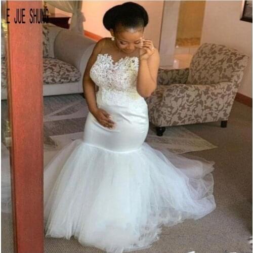 E JUE SHUNG African Wedding Dresses Sheer Crew Neck Sleeveless Appliqued Mermaid Wedding Gowns Lace Up Back vestido de noiva