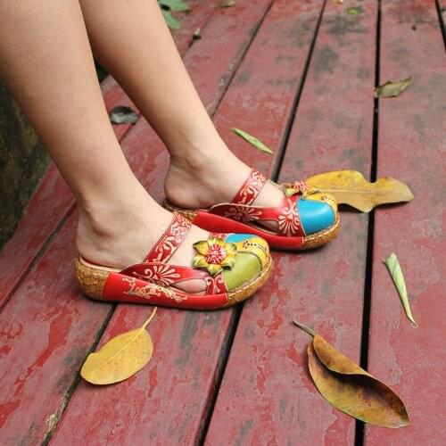 Ladies 2021 thick heel casual summer flower handcrafted flip-flops with ethnic style ladies
