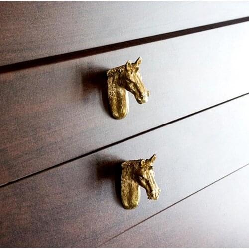 Nordic Style Horse Head /Deer /Dog Creative Solid Brass Knob Vintage Cabinet Handle Drawer Pull Brushed Brass Color