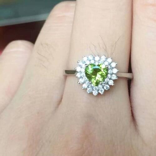 Natural green peridot stone Ring Natural olivine Ring S925 sterling silver trendy elegant Lovely Heart women party fine Jewelry