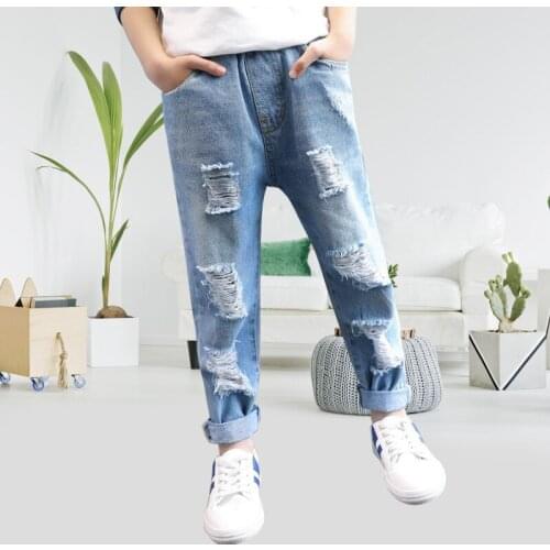 Childrens clothing boy hole jeans spring 2018 new big boy spring and autumn Korean version of the tide boys pants