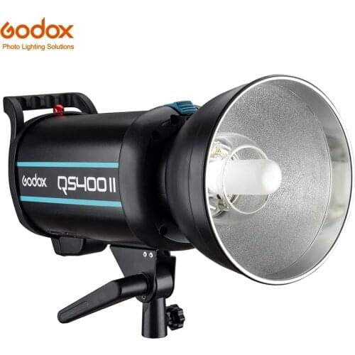 Godox QS400II 400Ws Strobe Flash Modeling Light, 5600K Color Temperature the flash