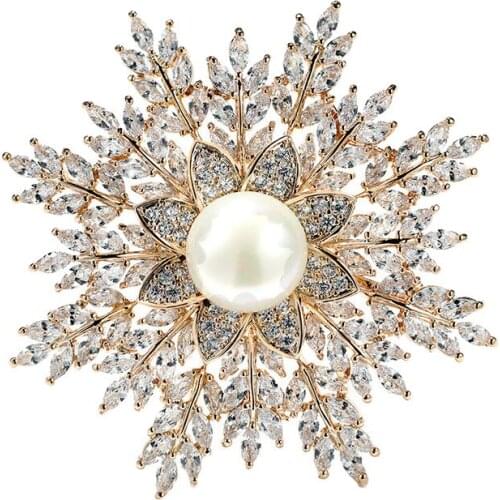 Copper Micro-Inlaid Zircon Brooch Temperament Crystal Snowflake Brooch Womens Cardigan Suit Clothing Accessories