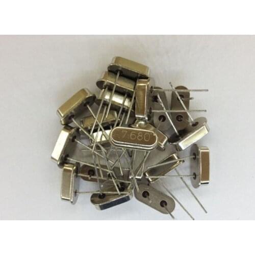 20pcs 7.68MHZ 7.68M 7.680 HC-49S DIP-2