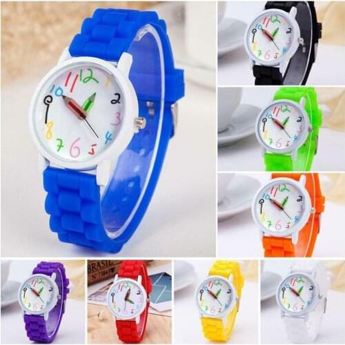 Hot Sales Cartoon Children Kids Round Dial Silicone Strap Analog Quartz Wrist Watch Gift