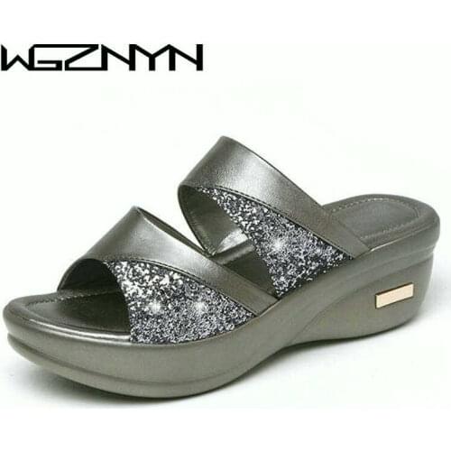 Sequins Mid-heeled Slippers 2020 Mother Shoes Woman Leather Sandals Women Soft Bottom Slippers Female Summer Outdoor Shoes W305