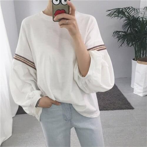 T-shirt Women Long Sleeve Striped Lantern Elegant Loose Tees Womens T-shirts Casual Sweet O-Neck Students Korean Style Clothing
