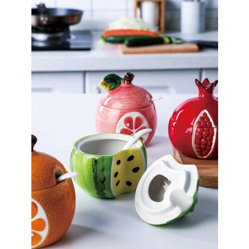 Creative household fruit relief ceramic seasoning pot watermelon shape seasoning box personality lovely salt pot with lid