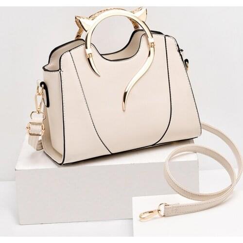 Womens Bag Single Shoulder Diagonal Cat Hardware Portable Belt White Girl Bags
