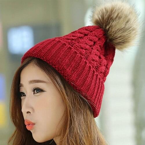 Liva girl Women's Hats With Pompoms
