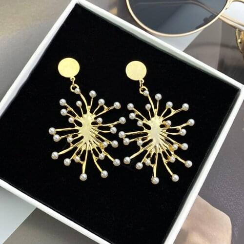 2020 New Style Trend South Korea Elegant Fireworks Exaggeration Cool Ear Stud