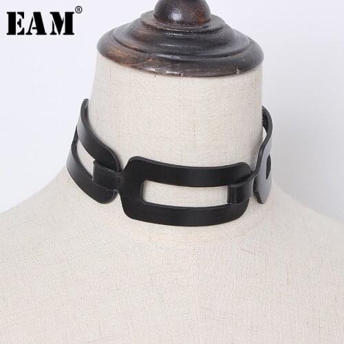 [EAM] Women Black Pu Leather Split Joint Cool Necklace New Temperament Fashion Tide All-match Spring Autumn 2021 1T388