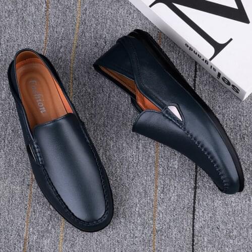 Boat Shoes Mens Shoes Lightweight Leather Casual Loafers Man Fashion Moccasins Driving Footwear Slip on Men Shoes Flat Designer