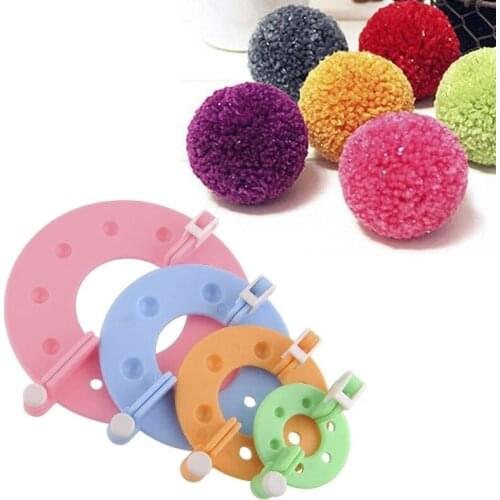 4Pcs/Set Fluff Ball Weaver Wool ball Maker Knitted Tools DIY Set Scarf Gloves Pompom Doll Supplies Maker Pompom Knitting Machine