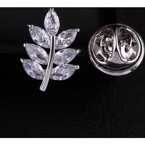 Crystal Leaf High-grade Zircon Brooches Pins Men Suit Collar Brooch Needle Lapel Pin Fixed Anti-light Women Jewelry Accessories