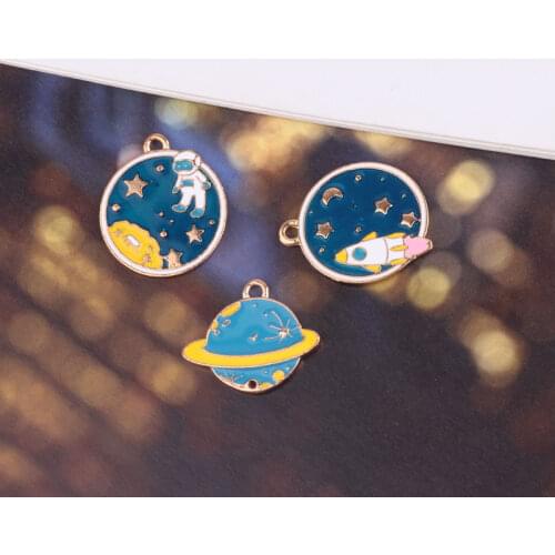 10PCS Oil Drop Enamel Planet Astronaut Rocket Universe Pendant DIY Necklace Accessories Charms for Bracelet Jewelry Making FX063