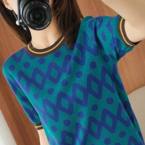Retro Short-sleeved Sweater Womens T-shirt Round Neck Spring and Summer New Shirt Color Matching Rhombus Bottoming Shirt Women