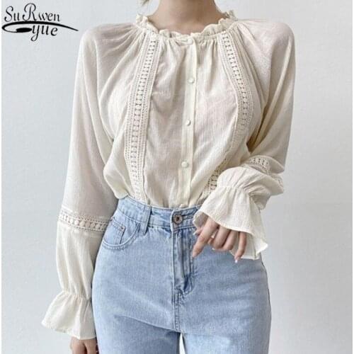 2021 Autumn Ruffled Round Neck Lace Long Sleeve Womens Blouse Sweet Flare Sleeve Apricot Color Casual Shirts Women New 11450