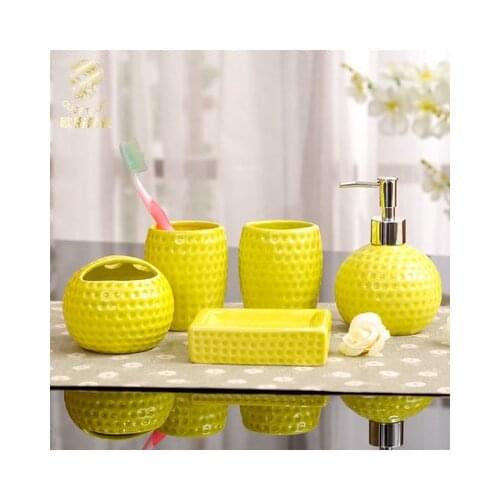 Lemon Color Ceramic 5pcs Bathroom Set Bathroom Accessories Kit Wedding Gift Golf Pattern Toothbrush Holder Soap Dispenser