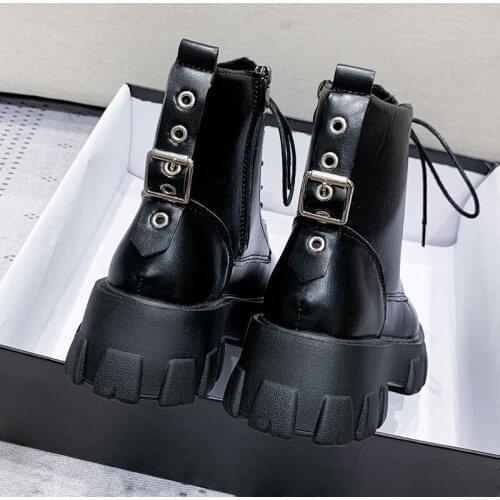 2021 Spring Winter New Womens Casual Flat Leather Retro Boots Side Zipper Round Toe Shoes Boots Comfortable Shoes Women