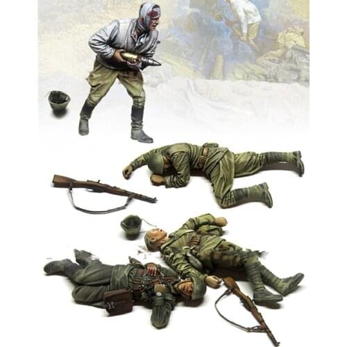 New Unassembled 1/35 ancient Injured man include 4 Resin Figure Unpainted Model Kit
