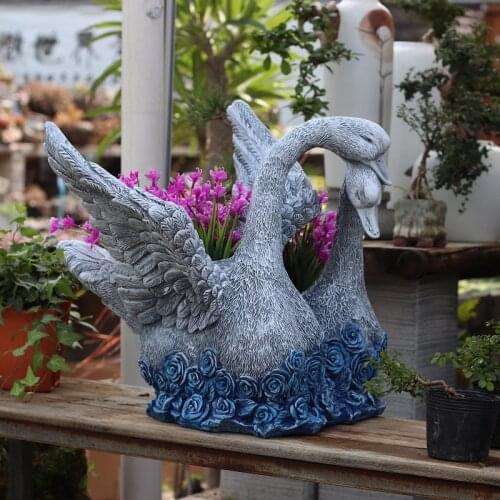European Resin Couple Swan Flowerpot Decoration Art Outdoor Balcony Landscape Figurines Crafts Garden Villa Sculpture Ornaments