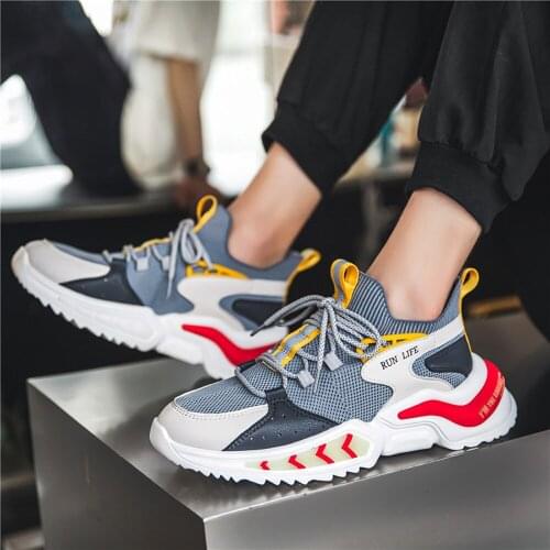 Men Casual Shoes Breathable Luminous Sneakers Mens Fashion Comfortable Mesh Thick-soled Sneaker Man Soft Running Shoes 2021