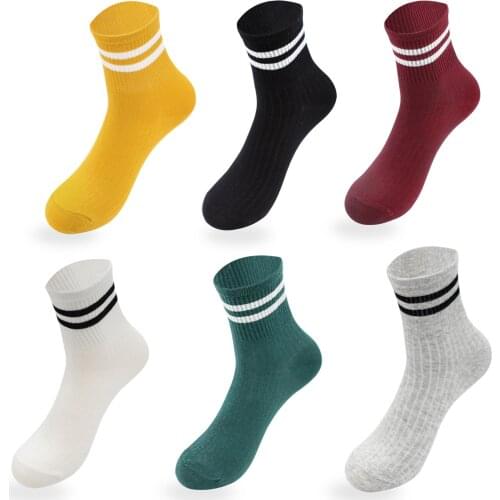 One Pair Cotton Sock Women Breathable Sports Stocking Hosiery Middle Tube Sweat Absorbing Girl Soft Striped Casual Free Shipping