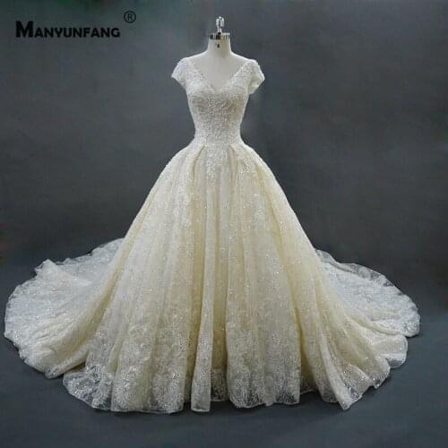 Luxury V-Neck Cathedral Train Embroidery Appliques Tulle Bridal Ball Gown Custom Made Cap Sleeve Pearls Wedding Dress 2021