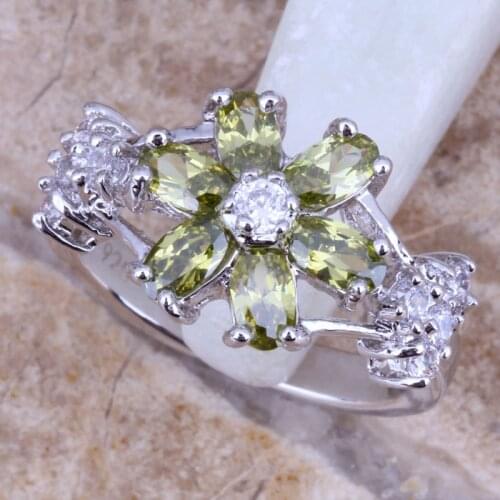 Exclusive White CZ Green Peridot Silver Plated Stamped Flower Ring Size 6 / 7 / 8 / 9 R0170