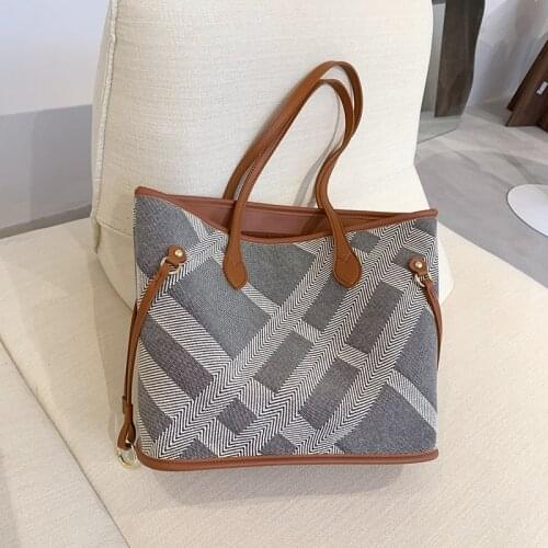 Large Capacity 2021 Fashion Portable Womens Bag Summer Striped Shoulder Tote Bag new crossbody bags