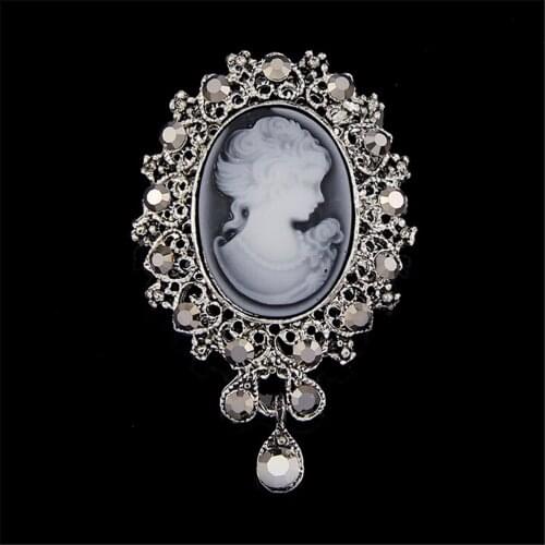 2021 New Crystal Rhinestone Lady Vintage Cameo Victorian Style Wedding Party Women Elegant Pendant Brooch Pin
