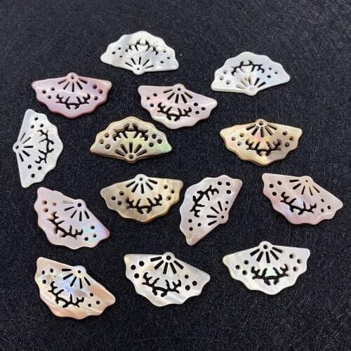 1pcs Natural Sea Shell Pendant Pink Carved Antler Fan Shape DIY Charms Bracelet Necklace Earrings Jewelry Making Accessories