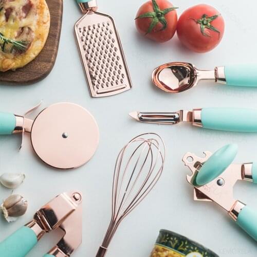 New Kitchen Gadget Set Rose Gold Stainless Steel Garlic Press Cutter Scoop Peeler Cheese Grater Kitchenware Kitchen Accessories