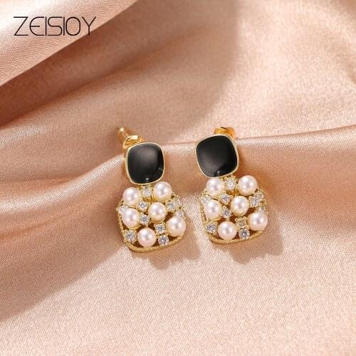 2021 temperament pearl earrings female new fashion water drop jewelry elegant geometric clown cute