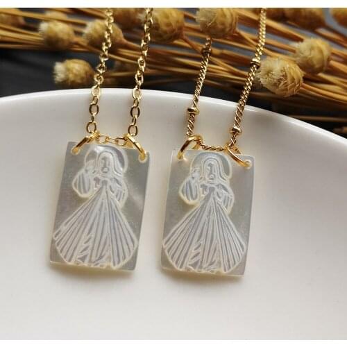 10pcs/lot 13x18mm Natural Rectangle Virgin Mary Mother of Pearl Shell Necklace Virgin Mary Mother Pearl Shell Necklace