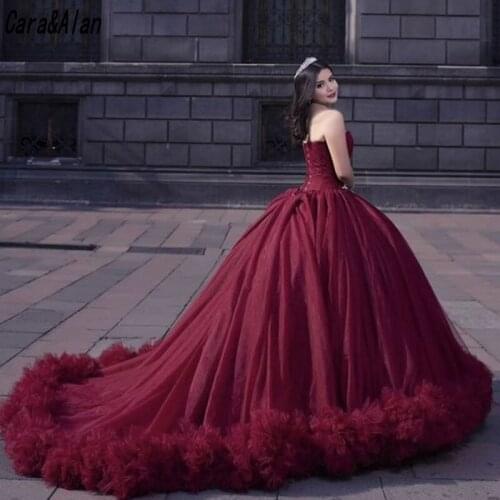 Stunning Burgundy Quinceanera Dresses Puffy Skirt Ruffles Tulle Sweet 16 Dress Long Formal Prom Gowns Party Wear robe de soirée