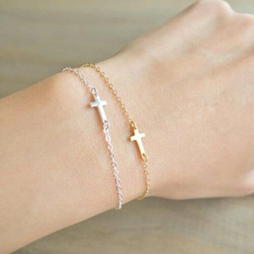 ZUOMASHI Golden Bracelets