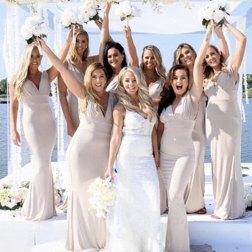 Bridesmaid Dresses Simple Mermaid Deep V-Neck Pleat Tank Floor Length Formal Wedding Party Gowns Custom Made New Arrivals
