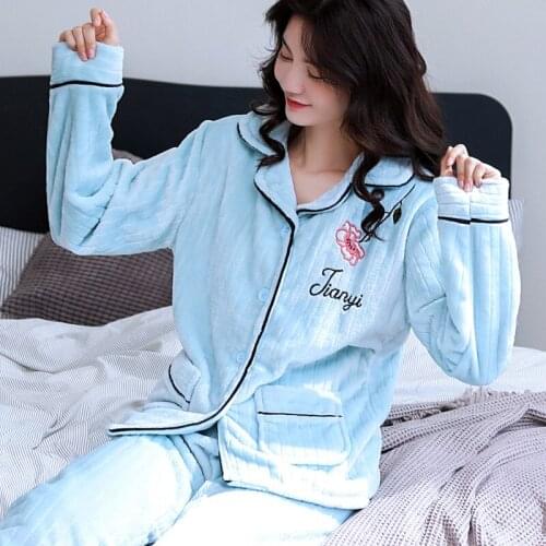 H5844 Women Pajamas Suit Thickened Flannel Plus Velvet Autumn Winter Nightwear Leisure Long Sleeve Coral Fleece Easy Home Wear
