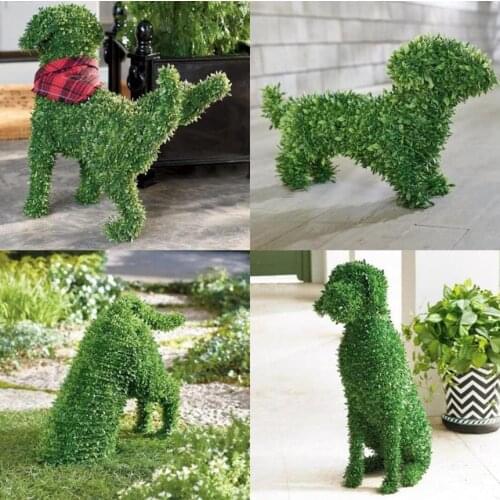 Decorative Peeing Dog in 4 Styles Green Lifelike Artificial Dogs for Garden Courtyard Lawn Fences